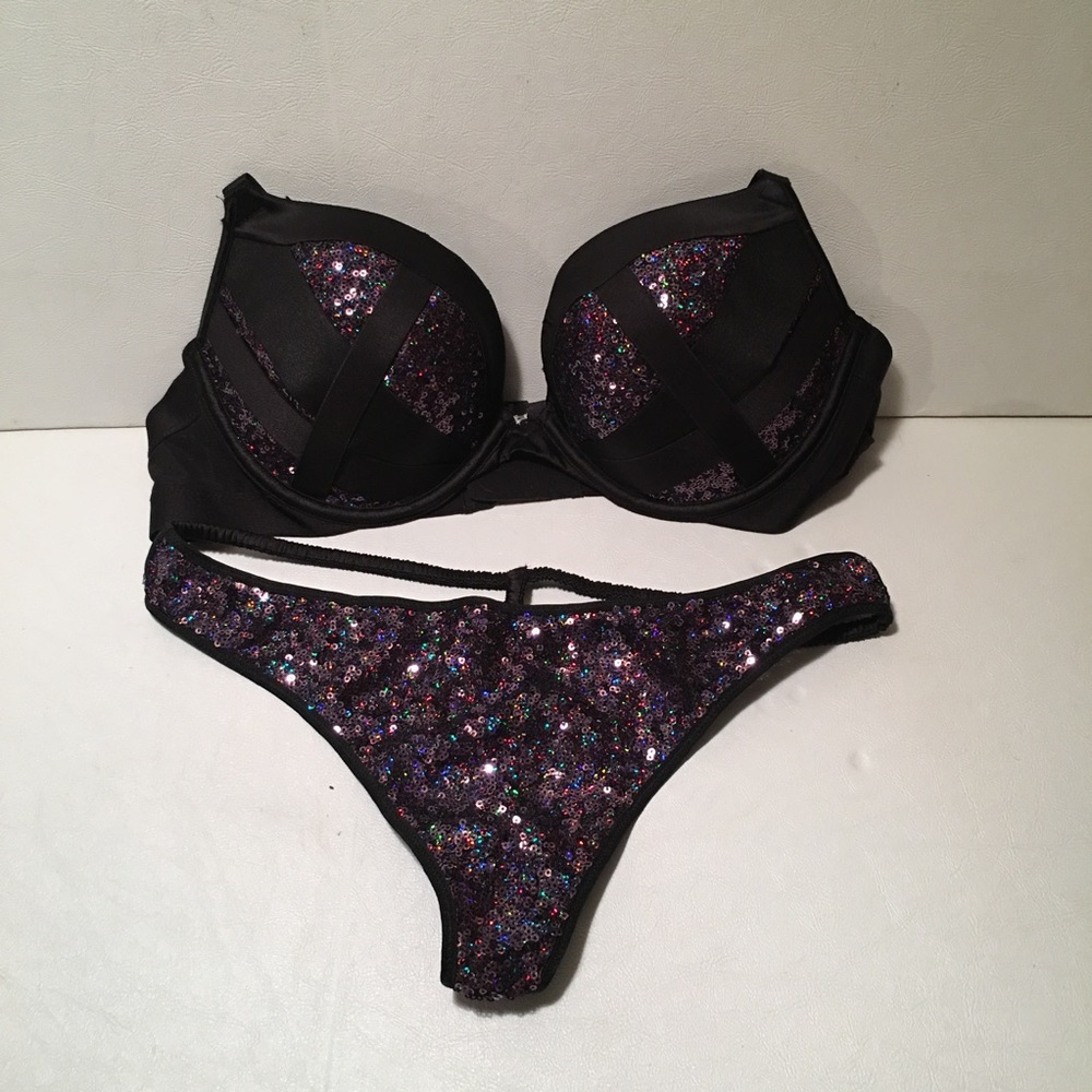 Vs fashion show sequin bra and panty 38b/large